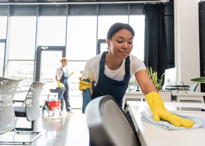 Reinigung von Büros in Écublens 1015